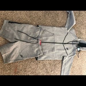 Nike Tech Fleece Summer Suit